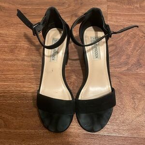 Steve Madden Magdalne Black Heels